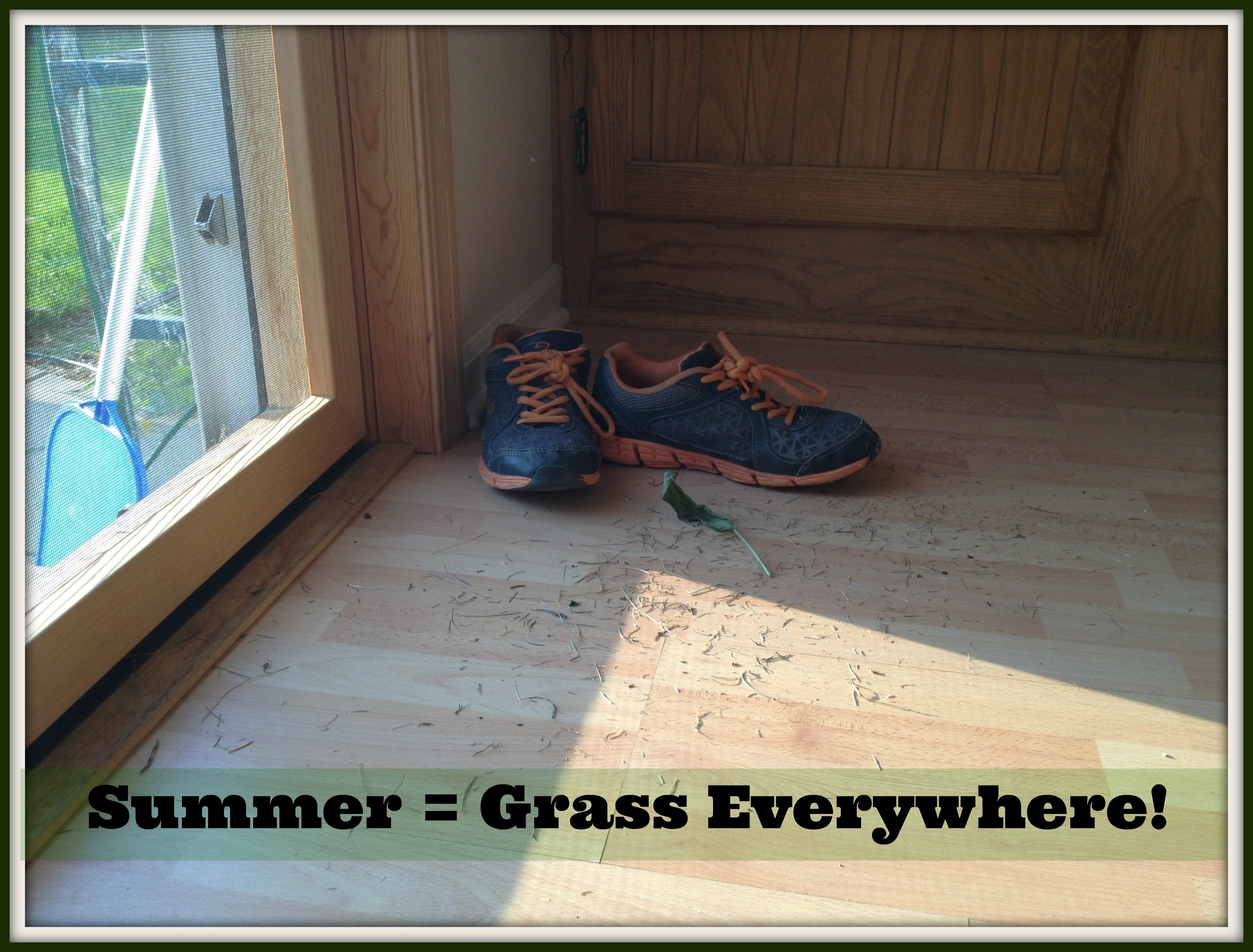 Can the Eureka AirSpeed ONE Keep Up with Our Summer Dirt?? #AirSpeedONE