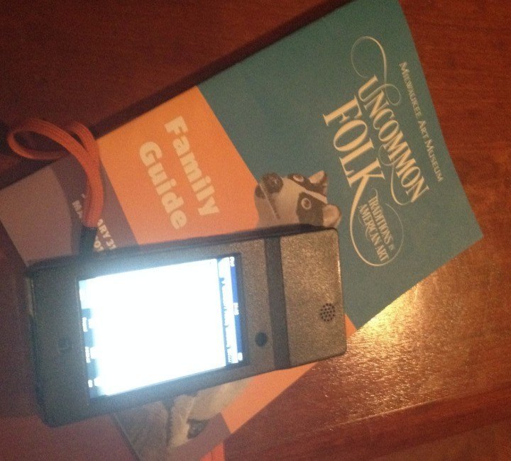 The Milwaukee Art Museum offers interactive iPod tours.