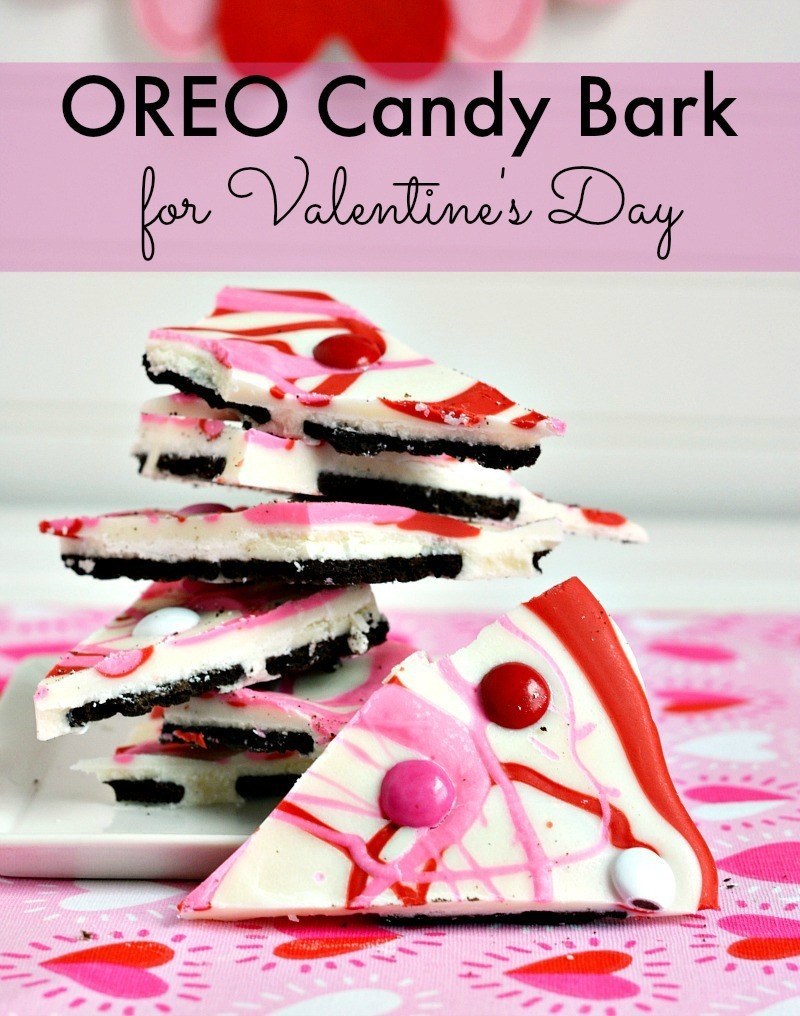 Cute red and pink candy bark, perfect for Valentine's Day.