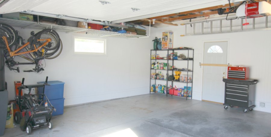 Five Tips to Help Keep Your Garage Organized