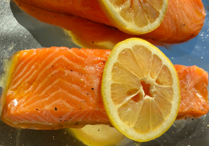 baked salmon with lemon