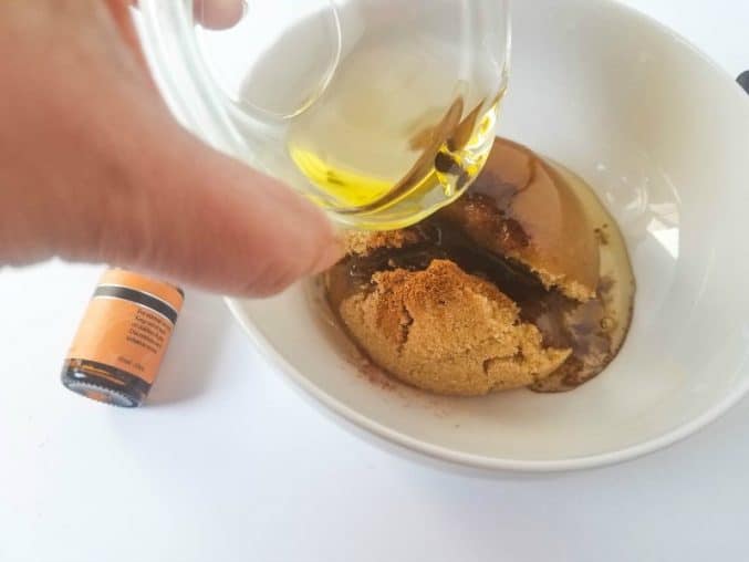make your own pumpkin spice sugar scrub