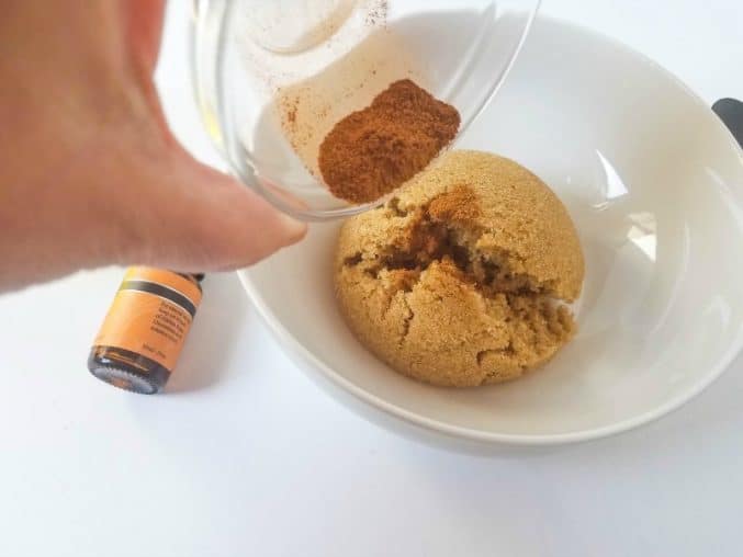 pumpkin spice sugar scrub DIY