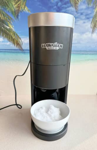 hawaiian shaved ice machine with bowl of snow